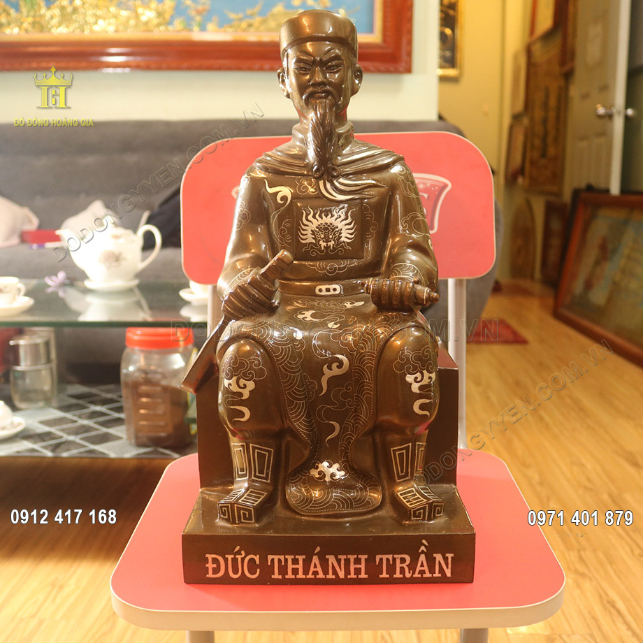 Tượng đồng Trần Hưng Đạo ngồi cao 42cm